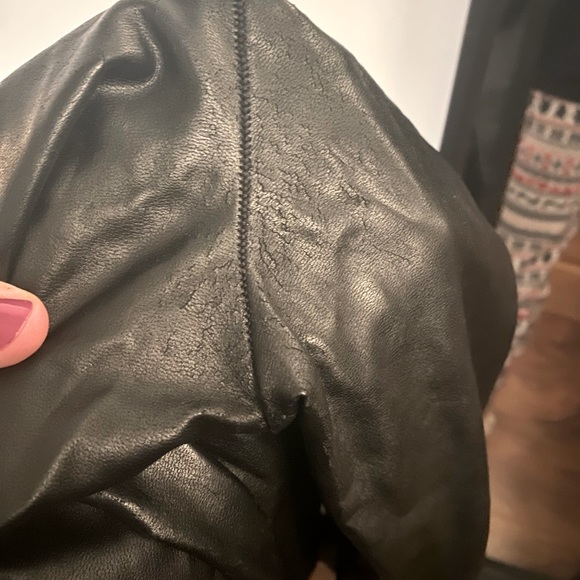 WILFRED ARITZIA - Daria high-waisted vegan leather leggings - Picture 6 of 6